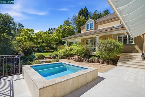 $2,995,000 | 45 Merrill Circle North, Moraga, CA 94556