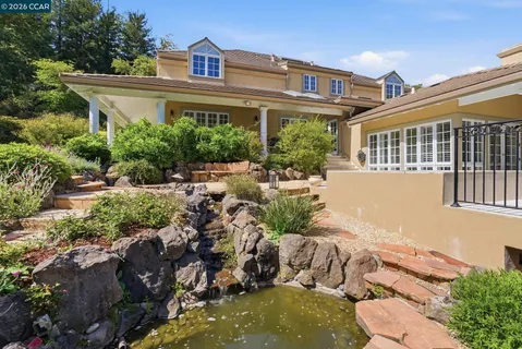 $2,995,000 | 45 Merrill Circle North, Moraga, CA 94556
