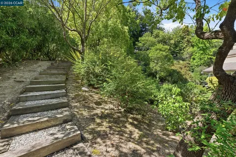 $2,995,000 | 45 Merrill Circle North, Moraga, CA 94556