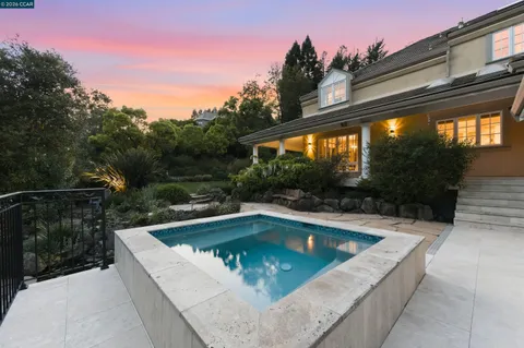 $2,995,000 | 45 Merrill Circle North, Moraga, CA 94556