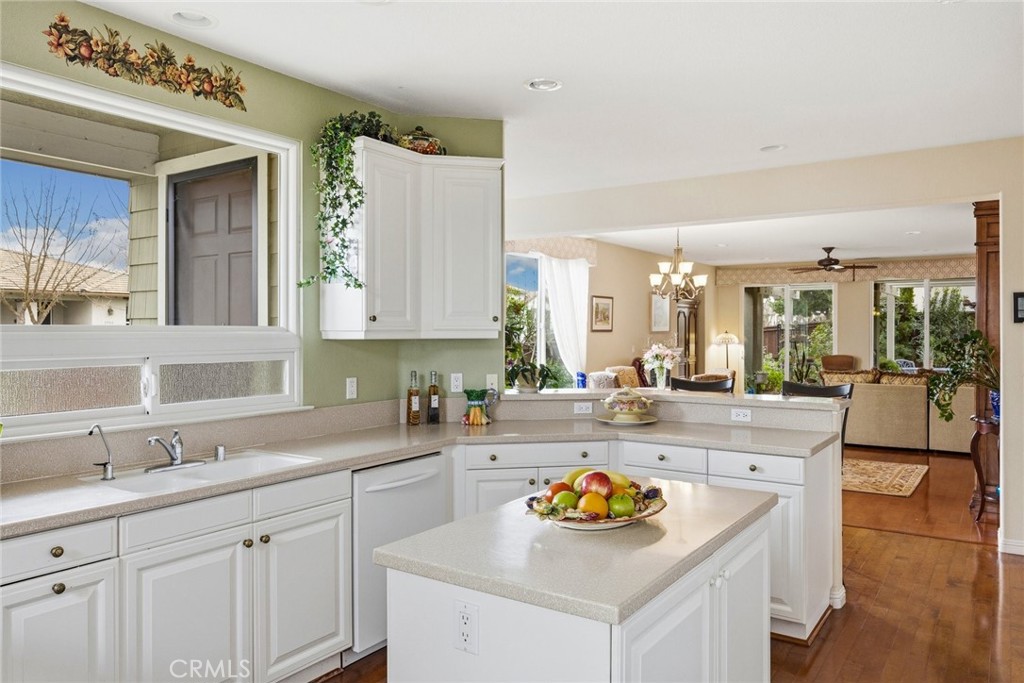 2424 Traditions Loop Paso Robles, CA 93446 - Photo 6 of 27