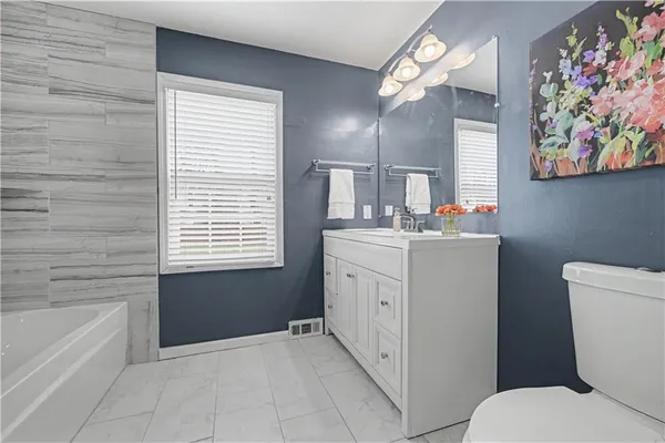 $435,000 | 5645 Russell Street, Mission, KS 66202