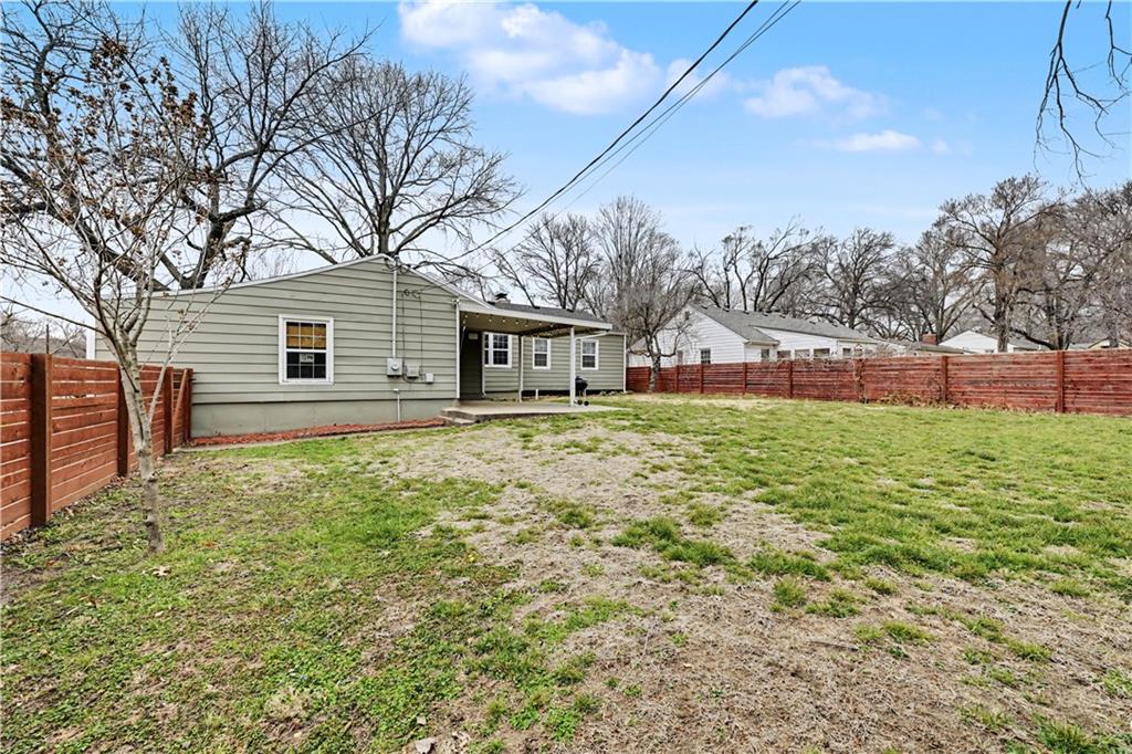 5645 Russell Street Mission, KS 66202 - Photo 47 of 49