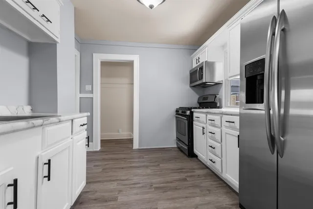 $184,900 | 1519 13th Street, Rockford, IL 61104