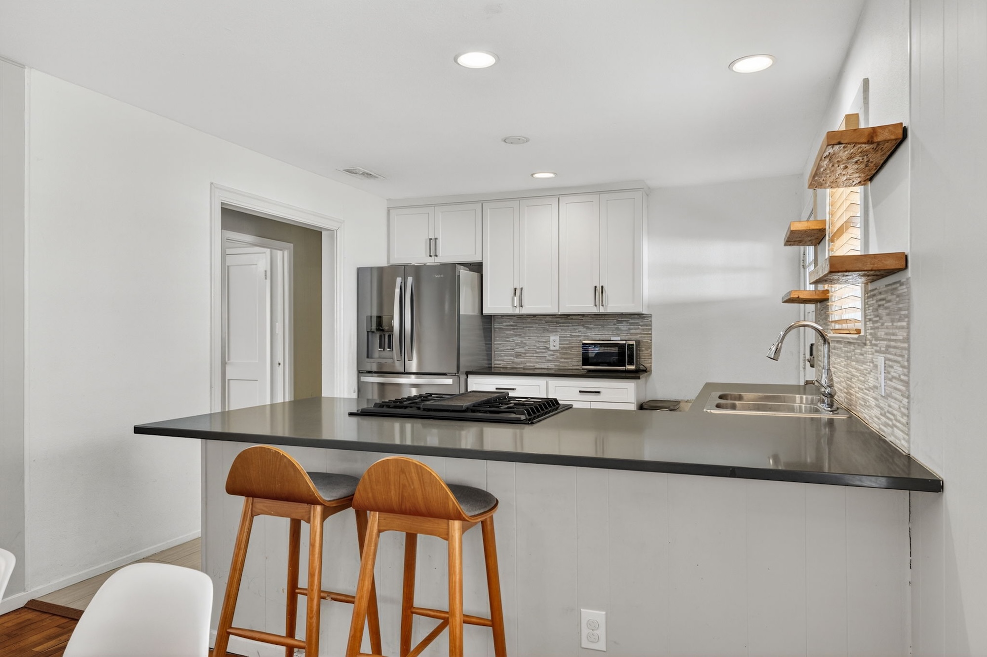 609 Fletcher Street Austin, TX 78704 - Photo 8 of 25