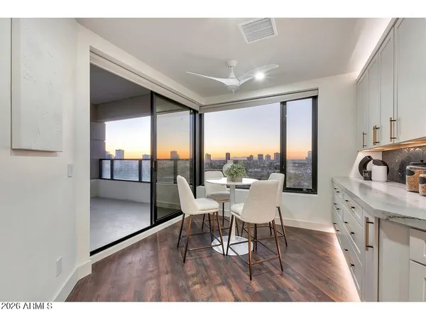 $1,100,000 | 1040 East Osborn Road, Unit 1004, Phoenix, AZ 85014