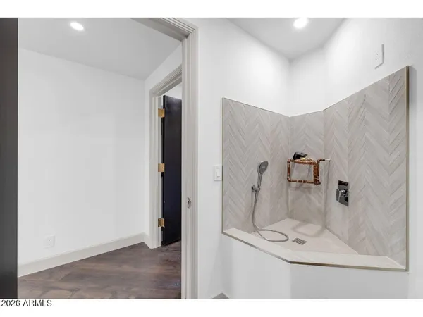 $1,100,000 | 1040 East Osborn Road, Unit 1004, Phoenix, AZ 85014