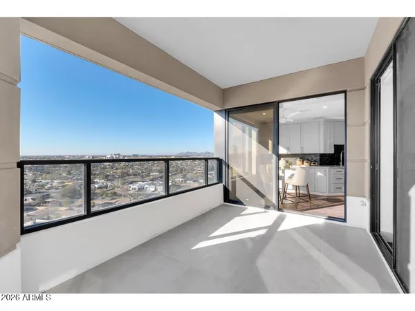 $1,100,000 | 1040 East Osborn Road, Unit 1004, Phoenix, AZ 85014