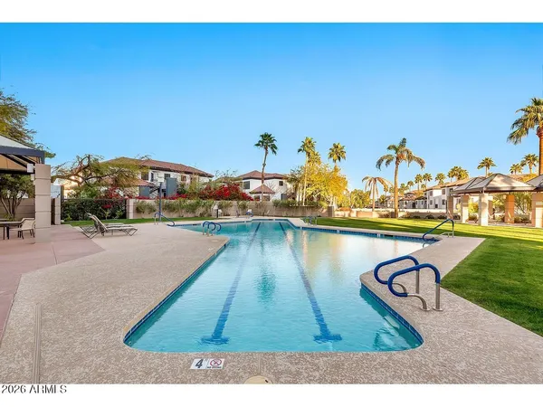 $1,100,000 | 1040 East Osborn Road, Unit 1004, Phoenix, AZ 85014