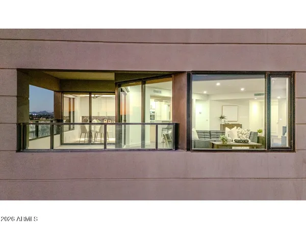 $1,100,000 | 1040 East Osborn Road, Unit 1004, Phoenix, AZ 85014