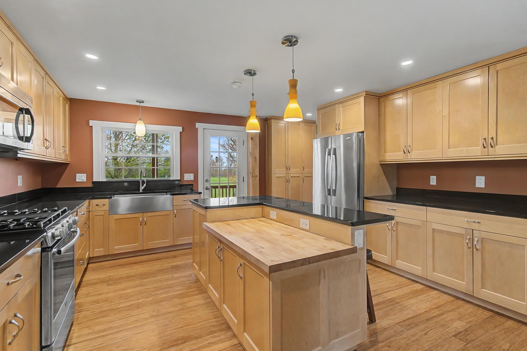 4282 Randolph Road Morristown, VT 05661 - Photo 4 of 59