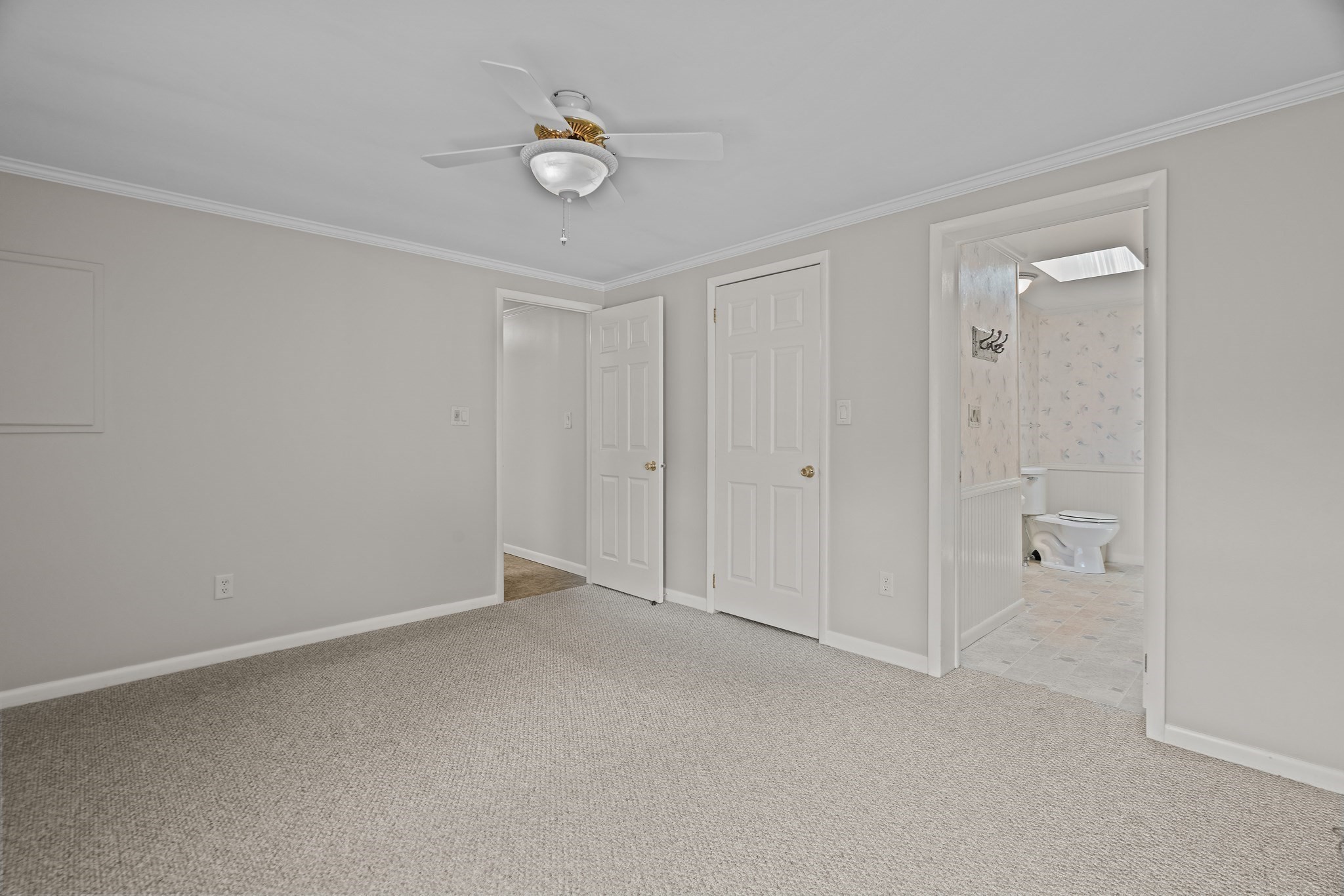 23 Castle Road Attleboro, MA 02703 - Photo 21 of 38 Gallery Image 21