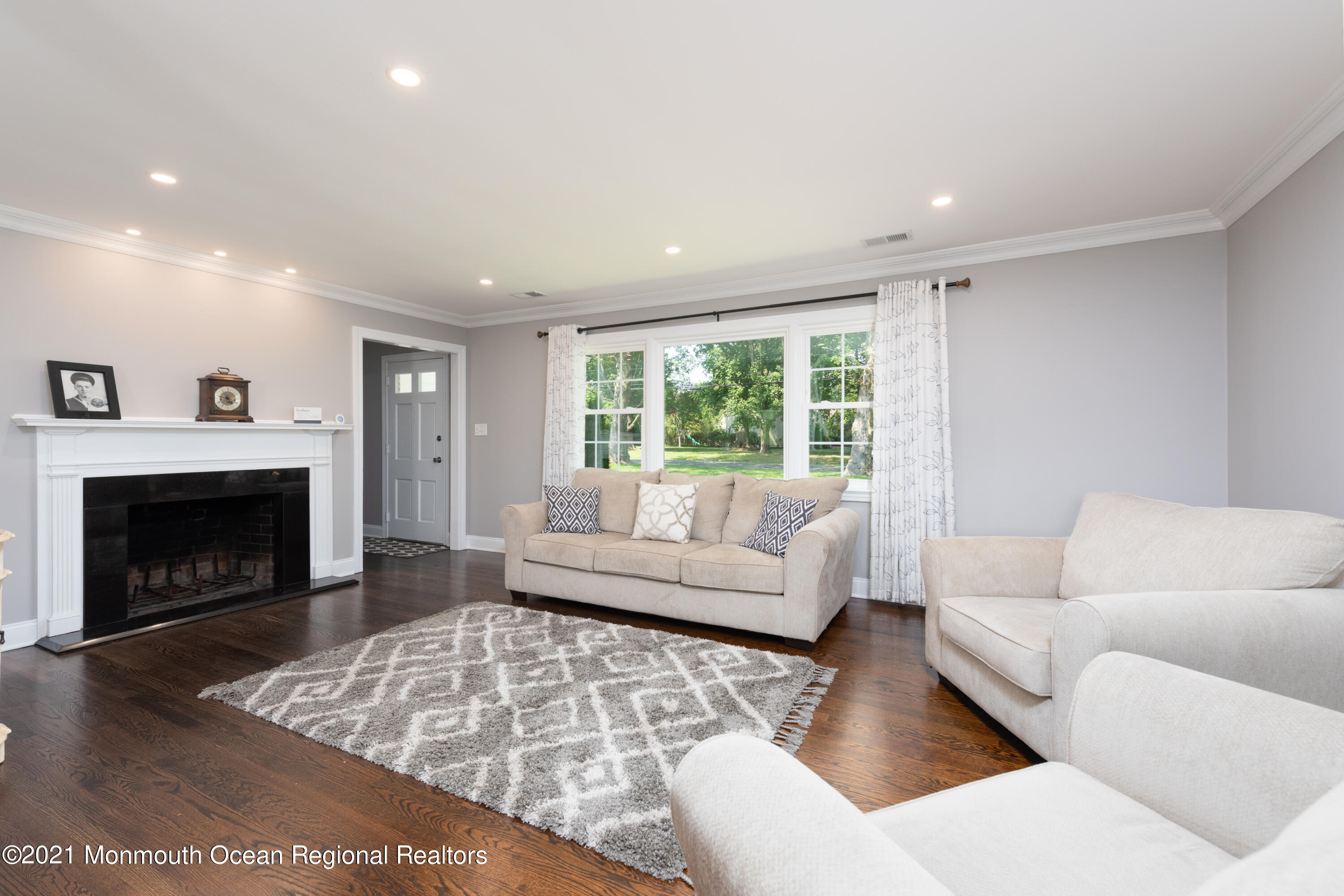 56 Apple Farm Road Red Bank, NJ 07701 - Photo 11 of 36 BAP_5671-Edit