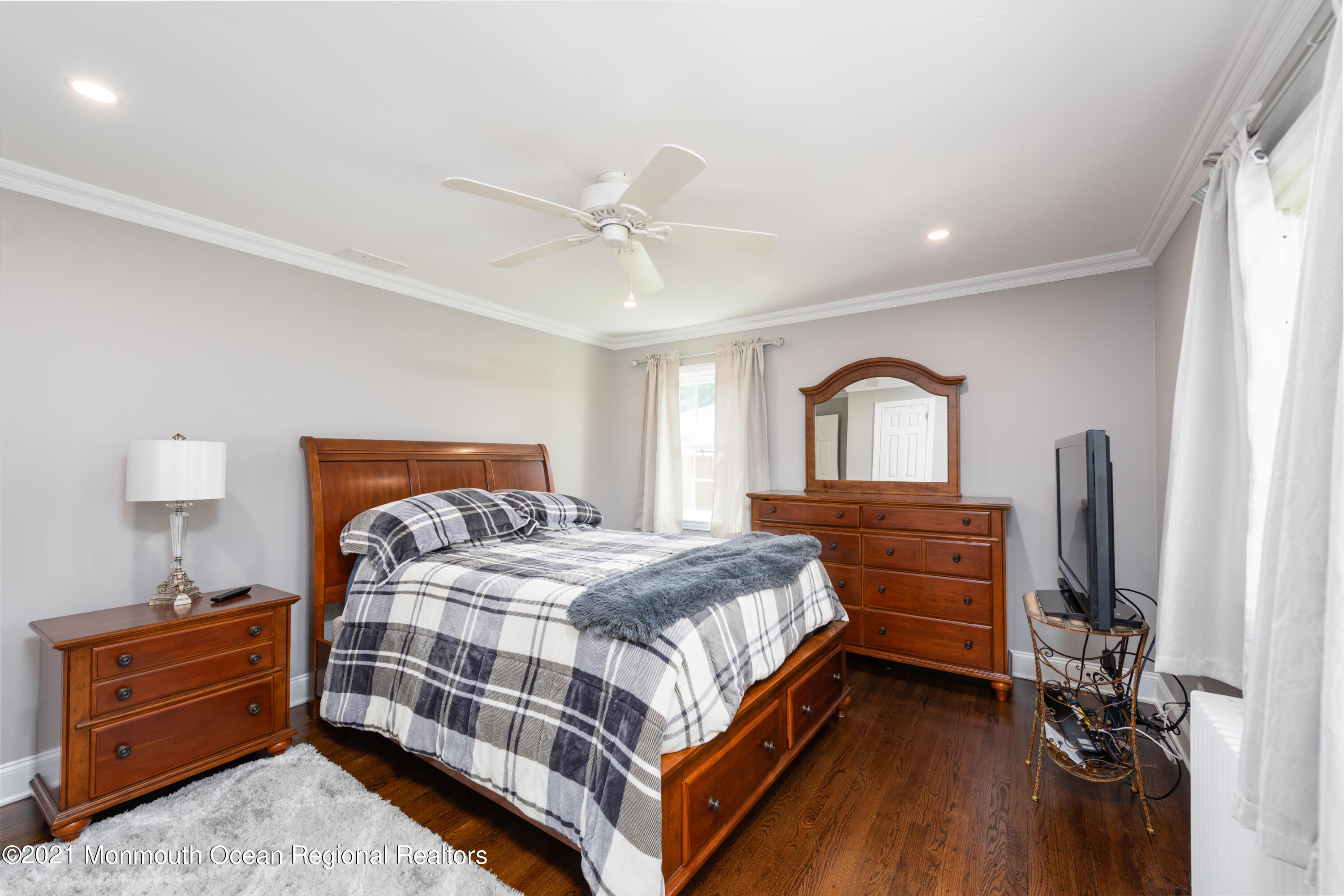 56 Apple Farm Road Red Bank, NJ 07701 - Photo 25 of 36 BAP_5730-Edit