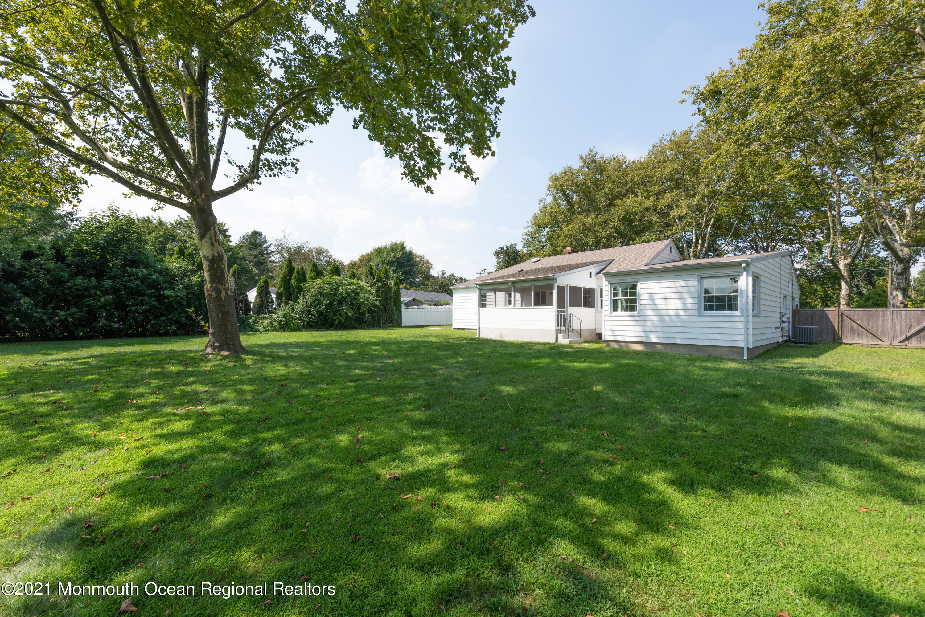 56 Apple Farm Road Red Bank, NJ 07701 - Photo 32 of 36 BAP_5743