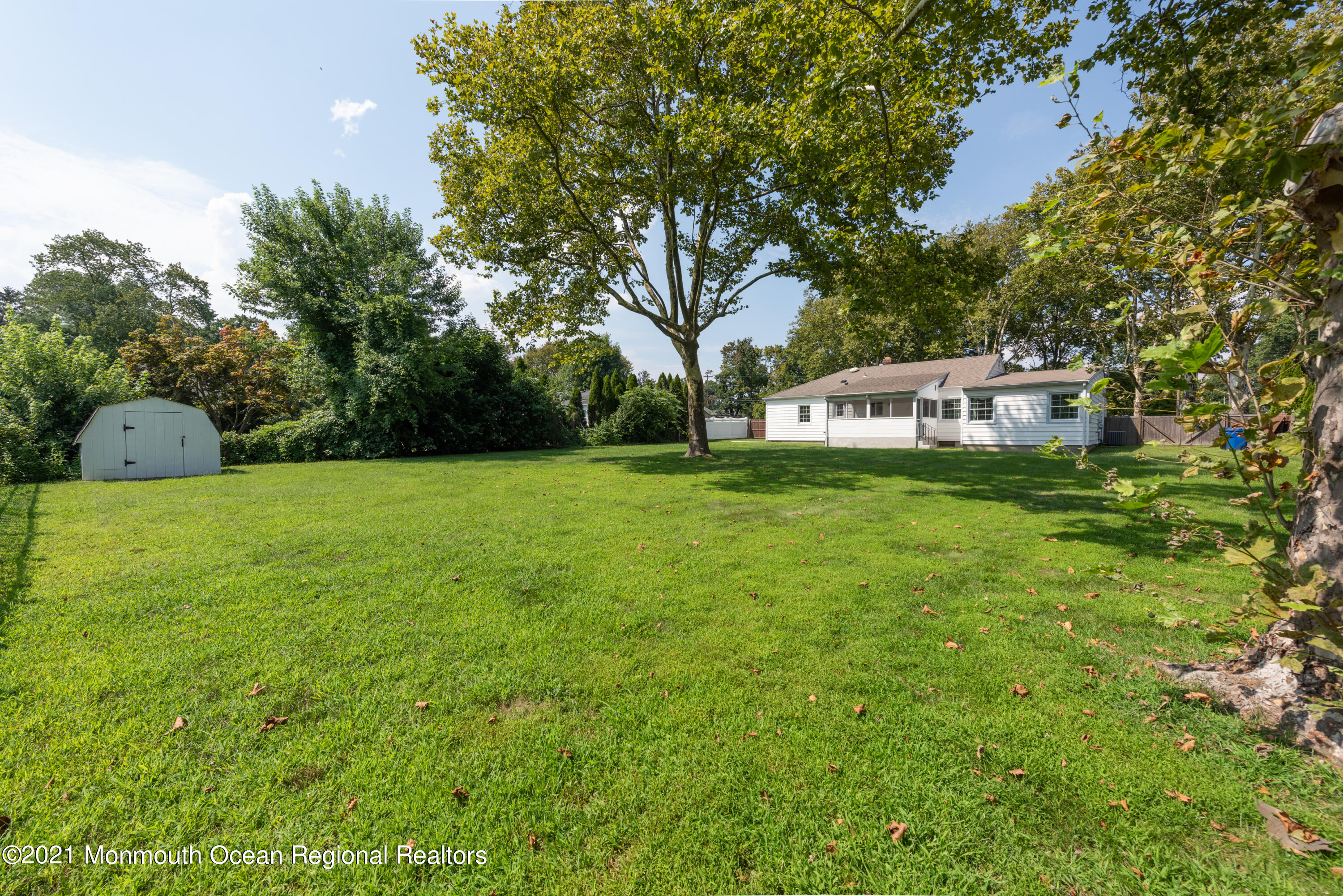 56 Apple Farm Road Red Bank, NJ 07701 - Photo 33 of 36 BAP_5744