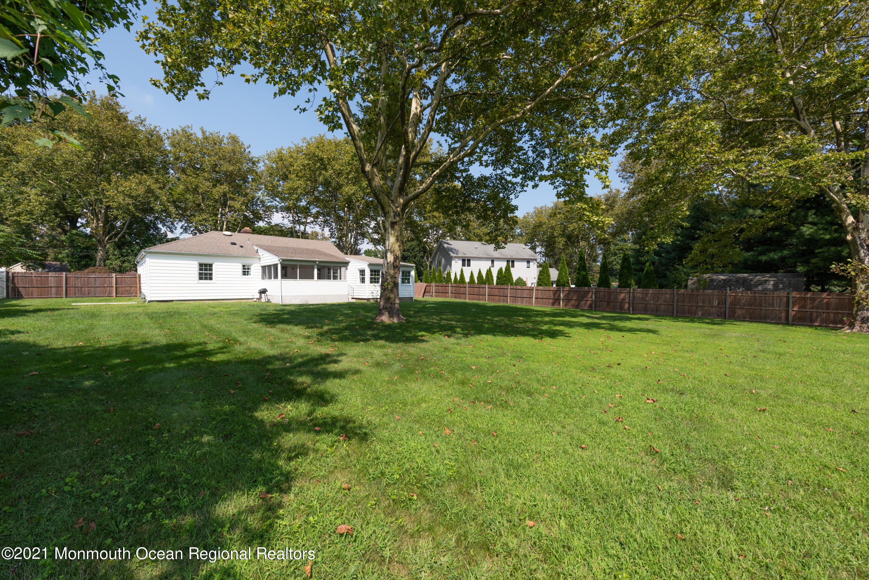 56 Apple Farm Road Red Bank, NJ 07701 - Photo 34 of 36 BAP_5745