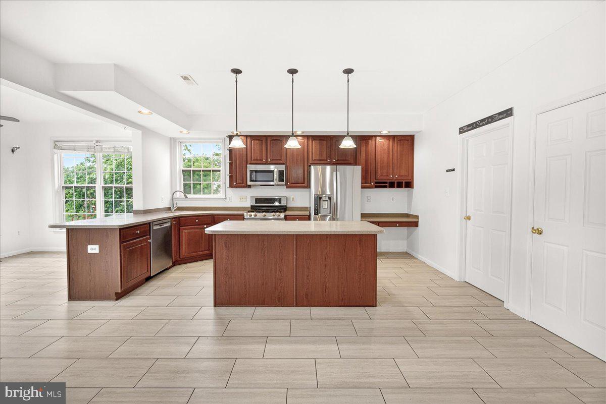 1700 Canal Run Drive Point of Rocks, MD 21777 - Photo 14 of 80 Kitchen with ceramic tile floors
