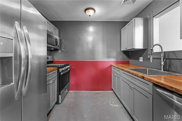 $249,000 | 101 North 1st Street, Clarksville, MO 63336