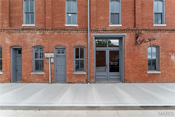 $249,000 | 101 North 1st Street, Clarksville, MO 63336