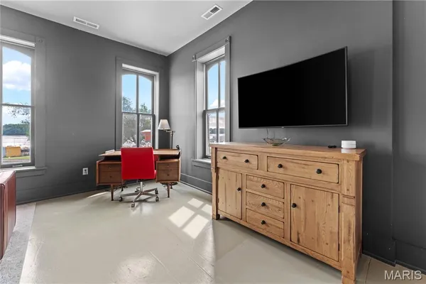 $249,000 | 101 North 1st Street, Clarksville, MO 63336