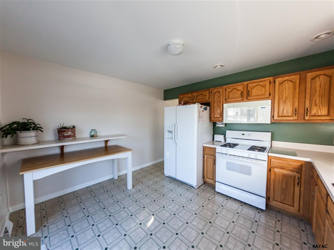 1080 Gora Road South York, PA 17404 - Photo 12 of 35 Gallery Image 12