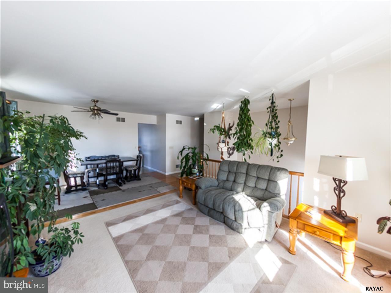 1080 Gora Road South York, PA 17404 - Photo 7 of 35 Gallery Image 7