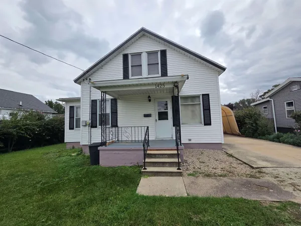 $127,000 | 1425 Phelps Street, Ottawa, IL 61350