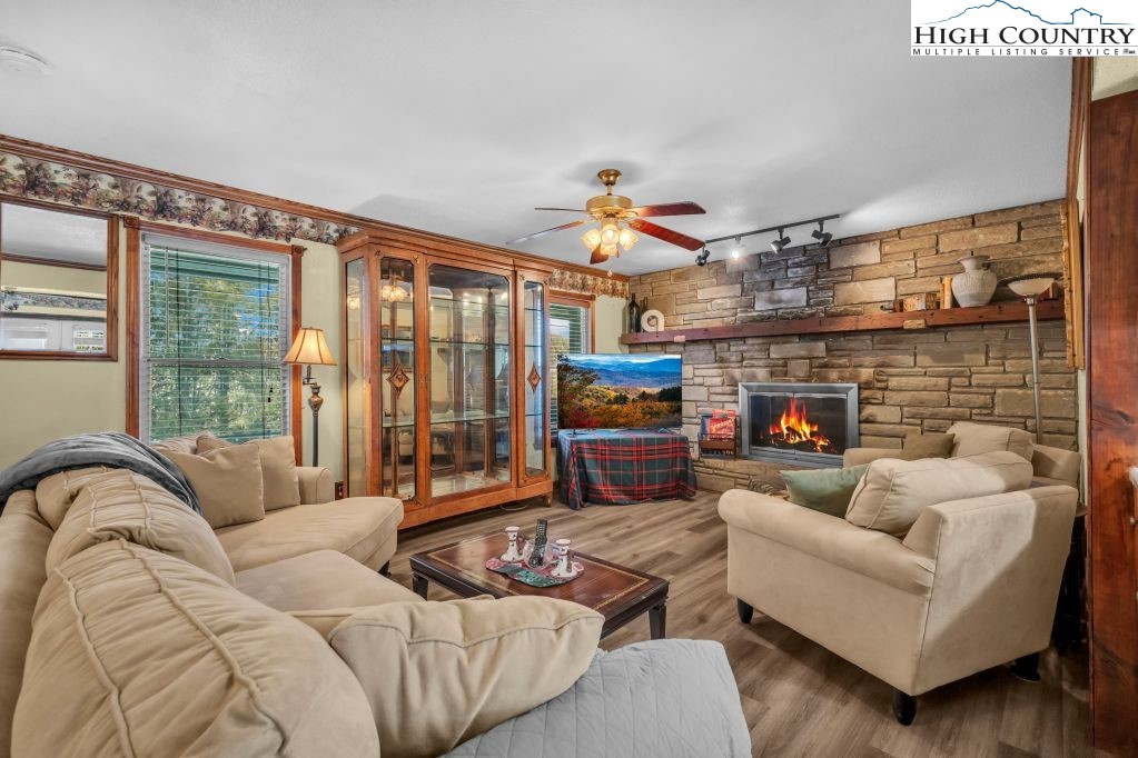 6670 Hickory Nut Gap Road Banner Elk, NC 28604 - Photo 11 of 44