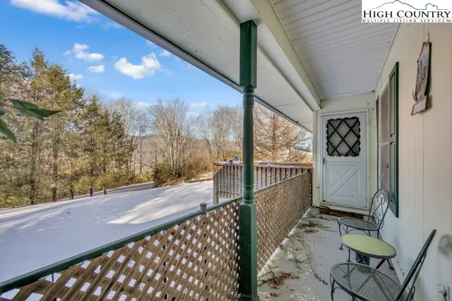 $569,000 | 6670 Hickory Nut Gap Road, Banner Elk, NC 28604