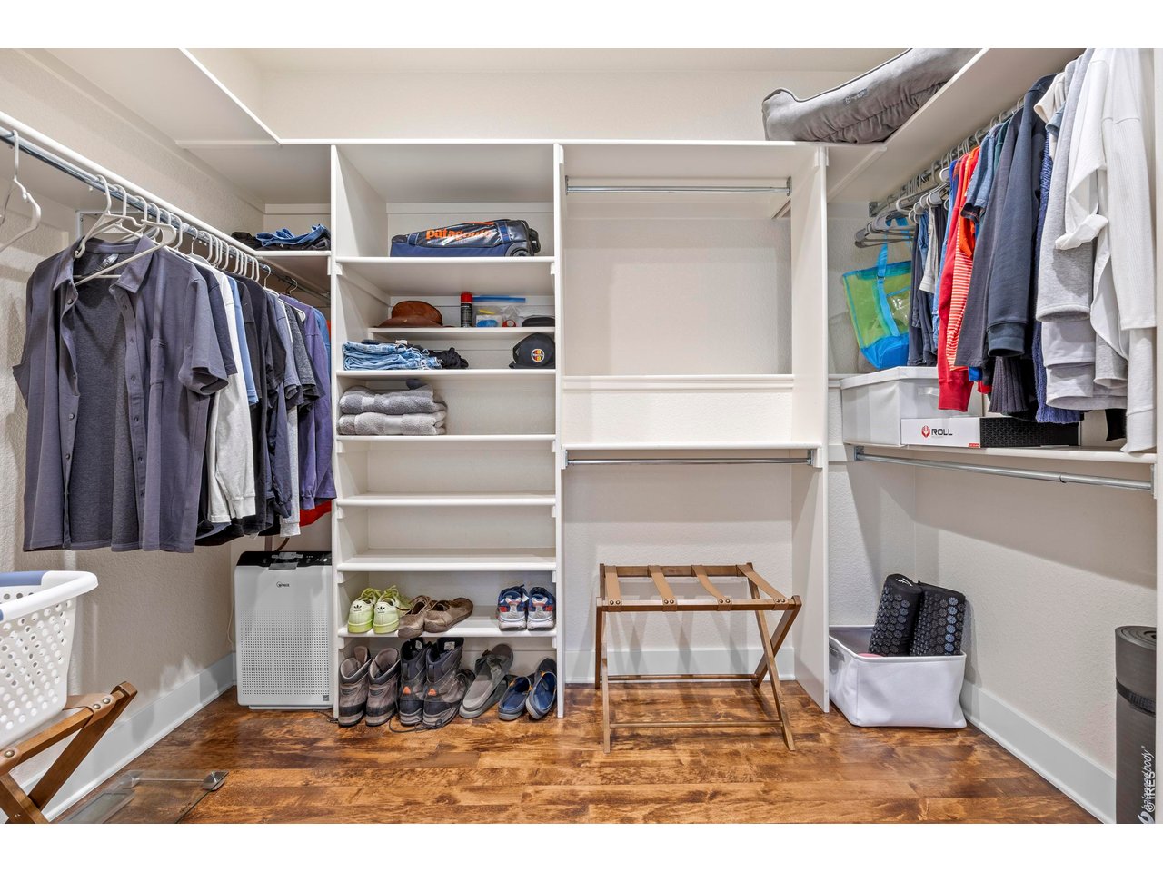 738 Wagonwheel Gap Road Boulder, CO 80302 - Photo 24 of 46 Primary walk-in closet