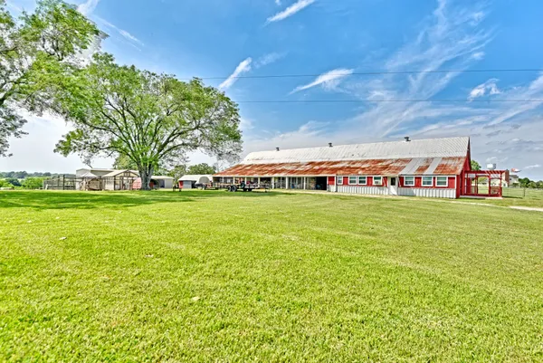 a view of building with outdoor space