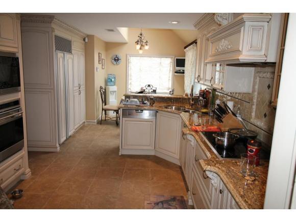1301 Harbor Road Hewlett Harbor, NY 11557 - Photo 2 of 22