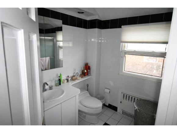 1301 Harbor Road Hewlett Harbor, NY 11557 - Photo 16 of 22