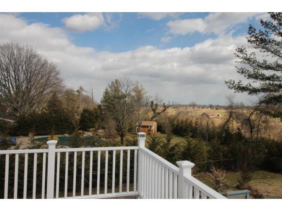 1301 Harbor Road Hewlett Harbor, NY 11557 - Photo 21 of 22