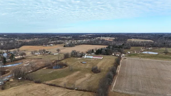 $235,000 | 200 North County Road, Linton, IN 47441