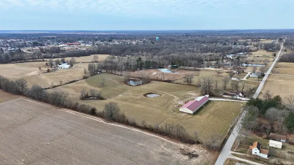 $235,000 | 200 North County Road, Linton, IN 47441