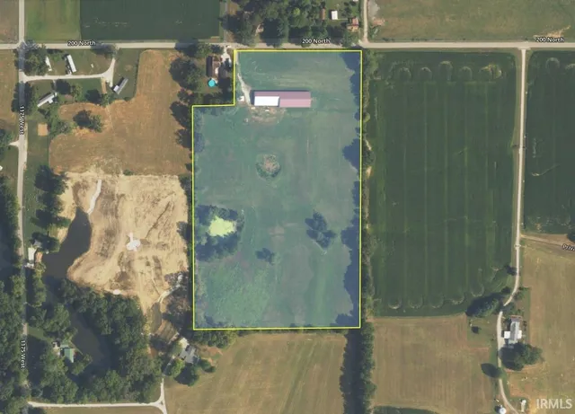 $280,000 | 200 North County Road, Linton, IN 47441
