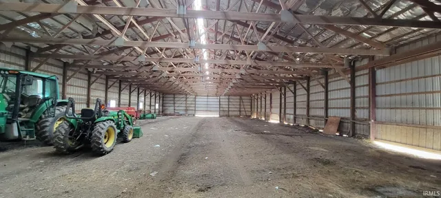 $280,000 | 200 North County Road, Linton, IN 47441