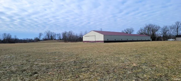 $235,000 | 200 North County Road, Linton, IN 47441