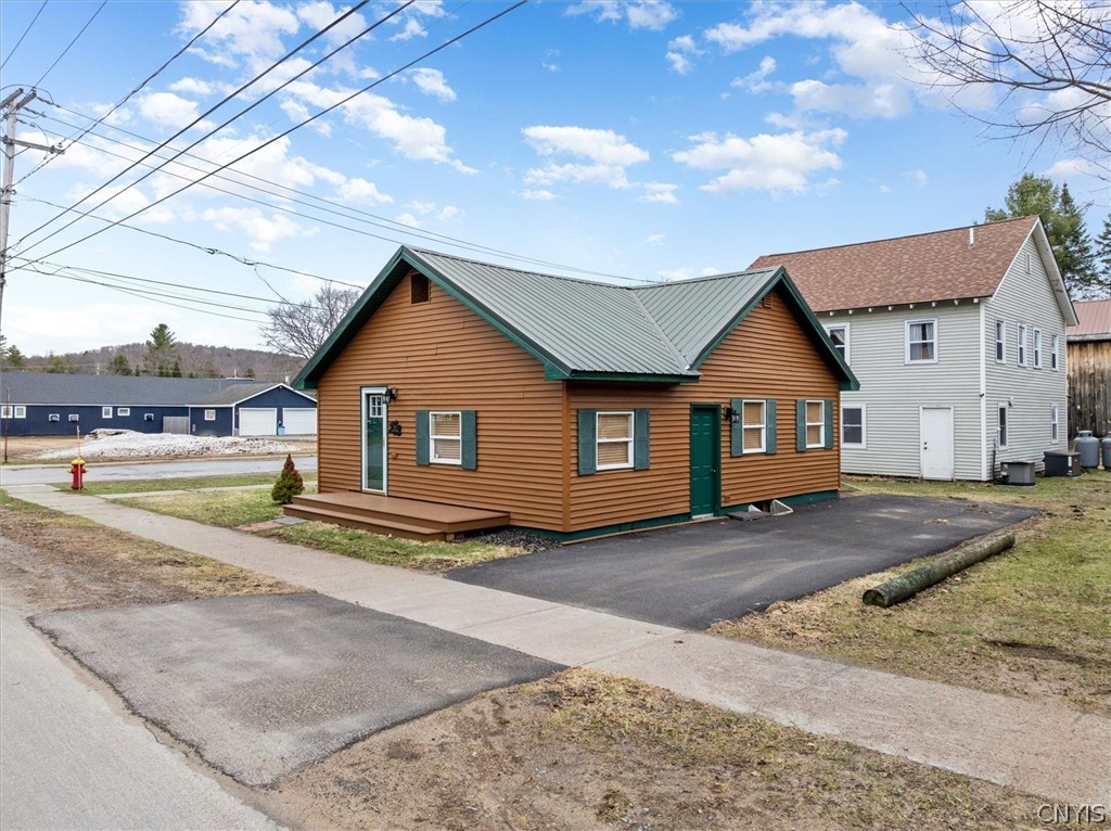 121 River Street Old Forge, NY 13420 - Photo 2 of 24