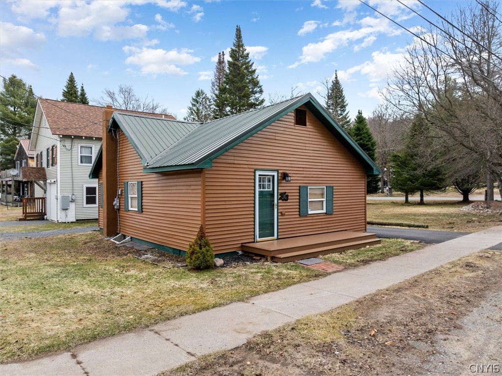121 River Street Old Forge, NY 13420 - Photo 3 of 24