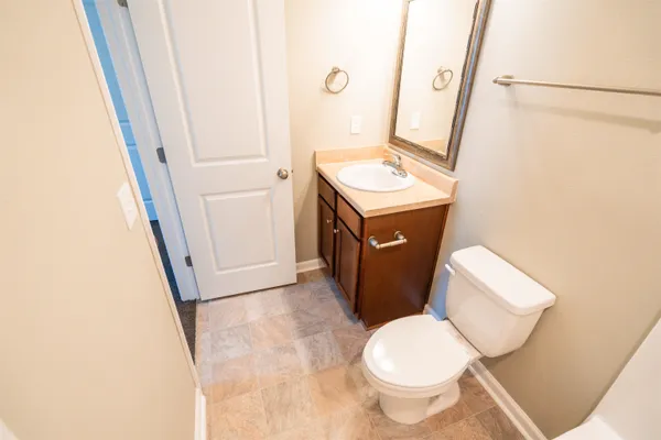 $1,600 | 2247 Del Carmel Way, Tallahassee, FL 32303