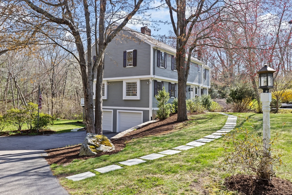15 Old Coach Road Cohasset, MA 02025 - Photo 3 of 42 Gallery Image 3