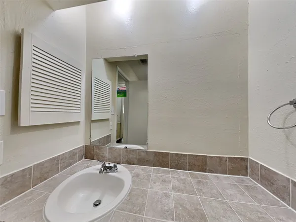 $1,592 | 14114 Fleur De Lis Boulevard, Cypress, TX 77429