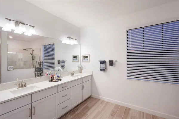 $1,195,000 | 4913 Coastal Days Lane, Lakewood Ranch, FL 34211