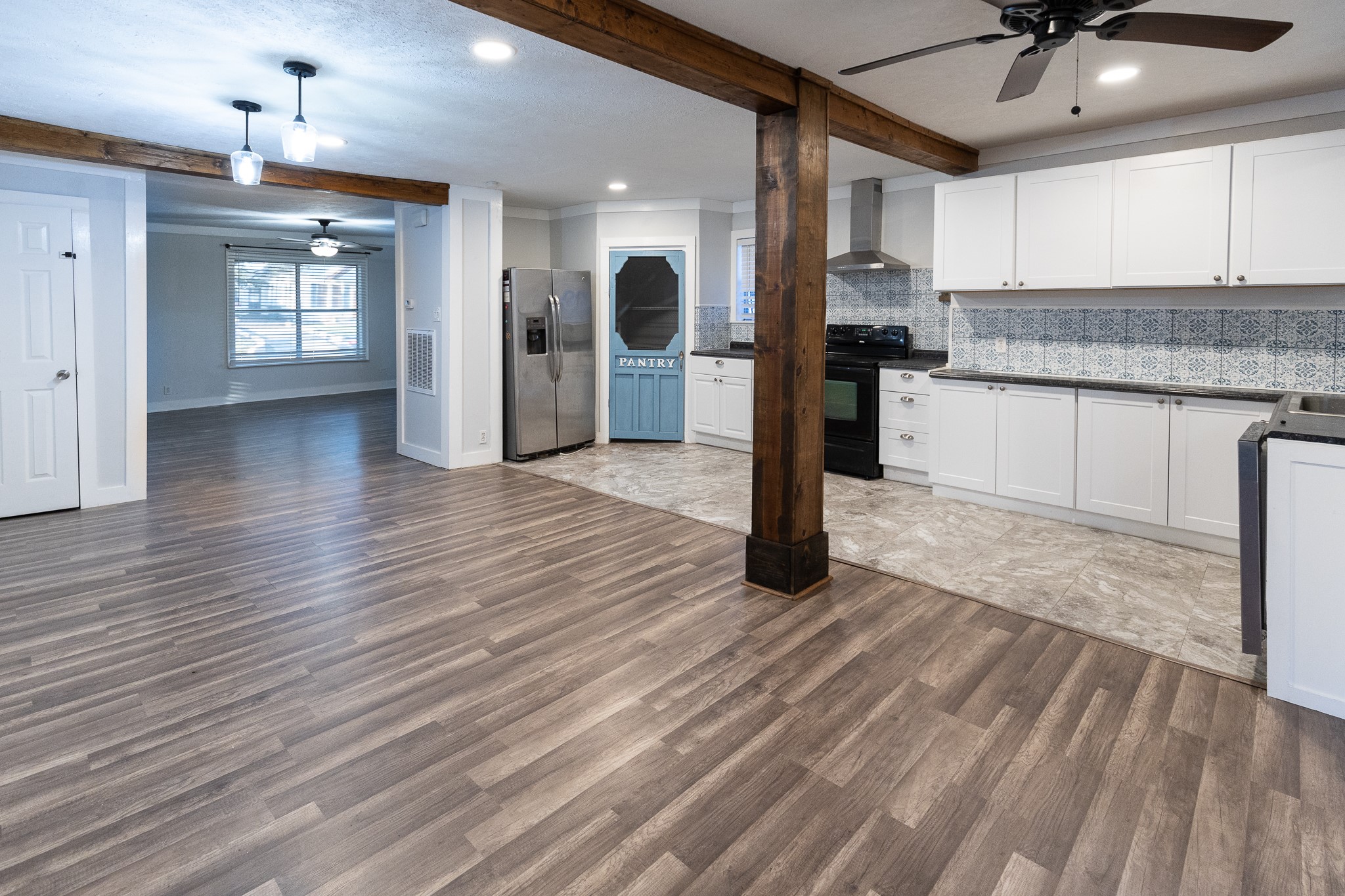 1425 15th Street Huntsville, TX 77340 - Photo 6 of 50