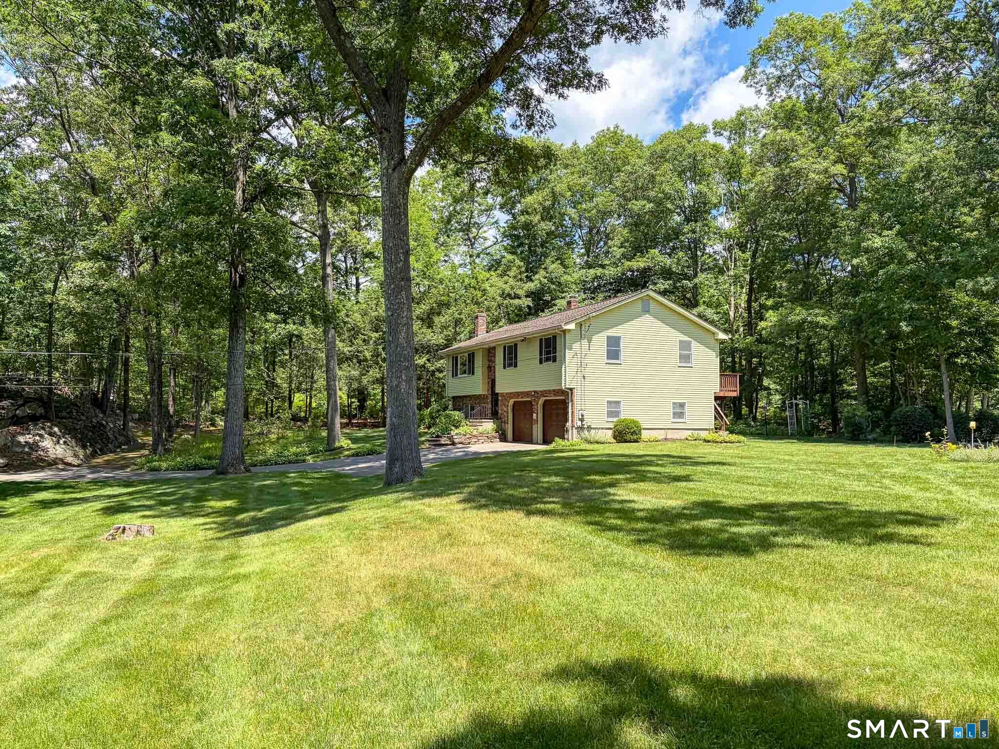 1258 Saybrook Road Middletown, CT 06457 - Photo 36 of 40