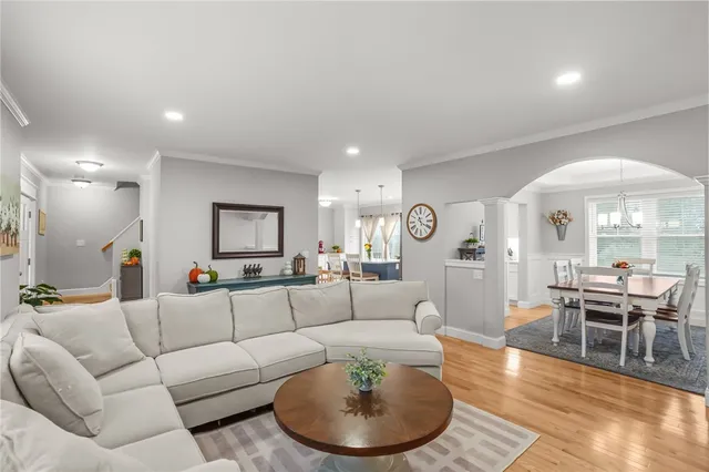 $749,000 | 275 East Shore Drive, Coventry, RI 02816