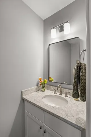 $749,000 | 275 East Shore Drive, Coventry, RI 02816